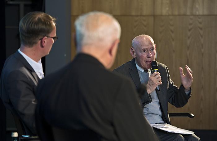 Podiumsdiskusion