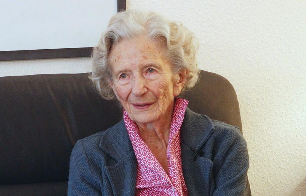 2018 gab Ursula Strodt der Stiftung Flucht, Vertreibung, Versöhnung ein lebensgeschichtliches Interview. Ursula Strodt