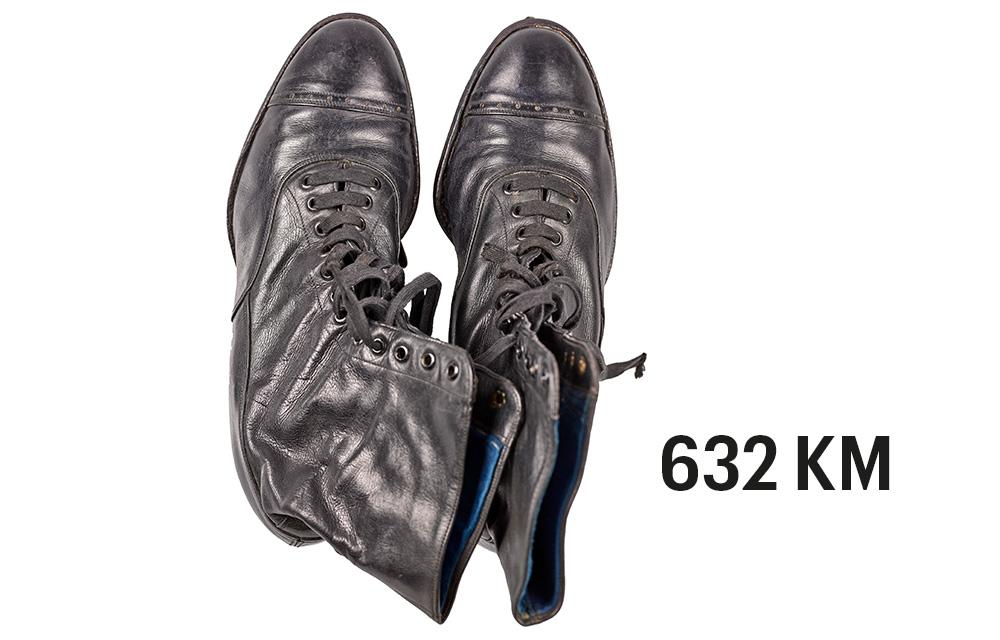 Schwarze Schnürschuhe