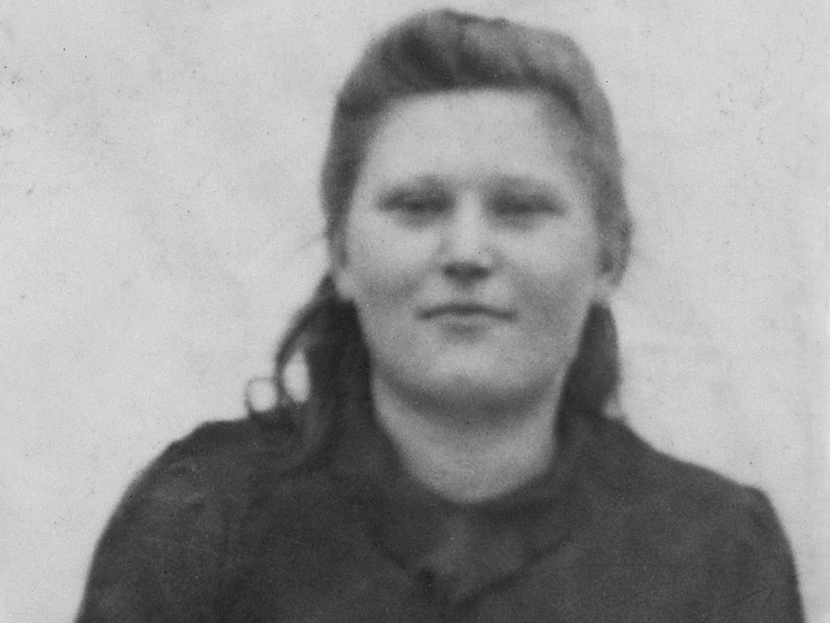 Am 20. Januar 1945 flieht die 17-jährige Erna Holweg aus Ostpreußen.