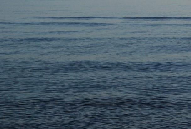 Nur etwa 1.200 Menschen überleben. Rund 9.000 sterben im eisigen Wasser.