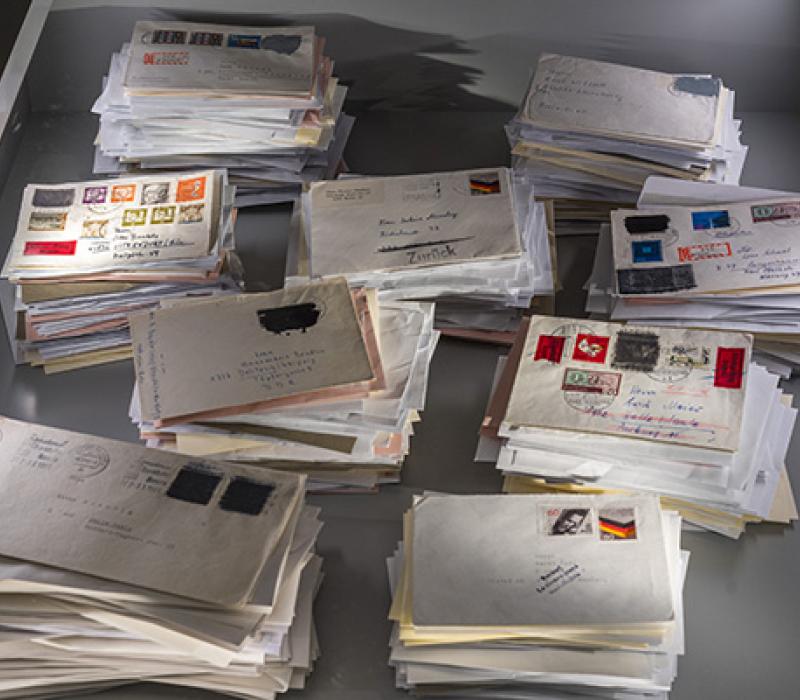 Stapel von Briefen