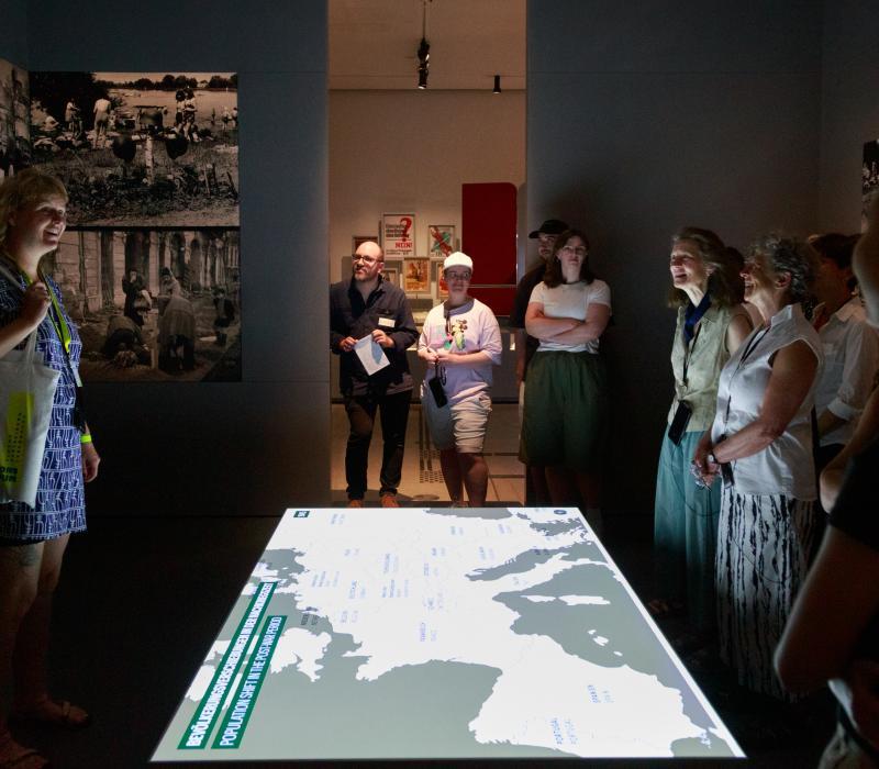 Displacement, Expulsion, Reconciliation – Insights into the Documentation Centre (German)